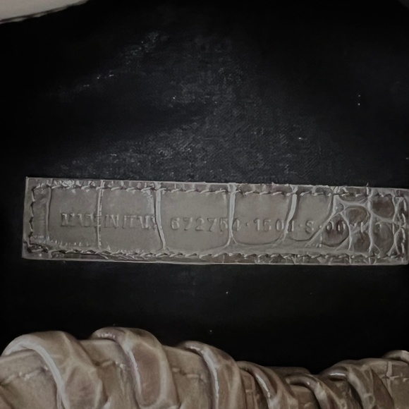 Hurry 6 more spots left! Customer Appreciation!! BALENCIAGA  Le Cagole Bag - Picture 9 of 16